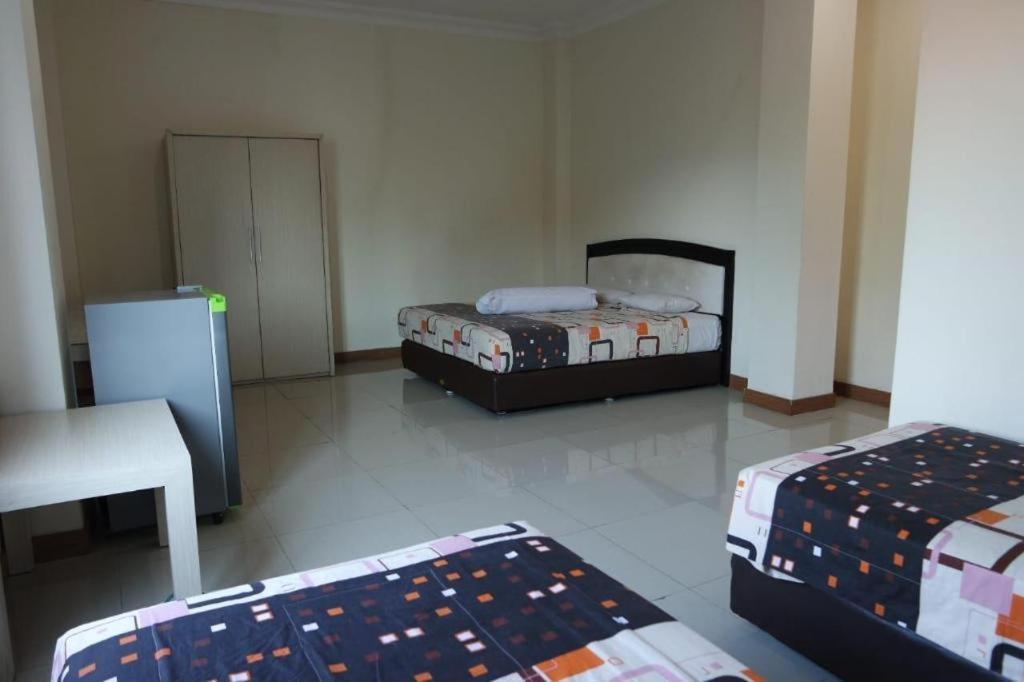 Hotel Sulawesi Gorontalo Surabaya Kültér fotó